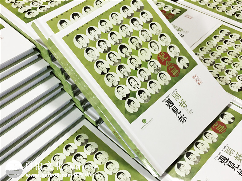 小學畢業(yè)紀念冊照片書設計-畢業(yè)留戀相冊同學錄定制老師寄語怎么寫