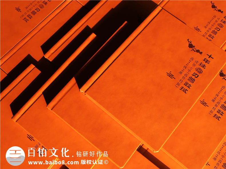 *看圖*高逼格畢業(yè)紀(jì)念冊設(shè)計,第三張直接閃瞎眼