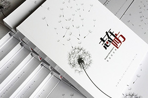 高中畢業(yè)相冊(cè)制作該怎么辦？看畢業(yè)紀(jì)念冊(cè)帶來(lái)的珍貴回憶